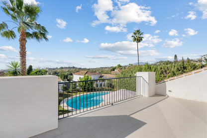 Villa en Valle del Golf