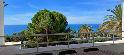 Apartamento de lujo en venta en Río Real, Marbella – 3 dormitorios, vistas al mar, garaje y zonas comunes exclusivas
