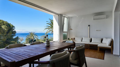 Magnífico apartamento a tan solo 3 km del centro de Marbella y a escasos metros del mar.