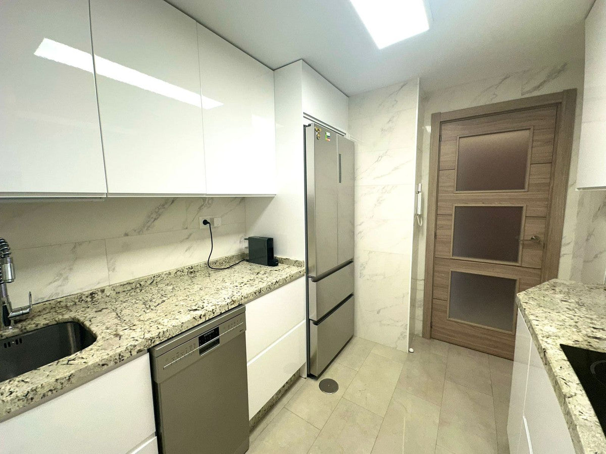 Apartamento reformado con terraza de 70 m²