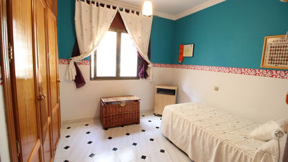 Apartamento en planta baja de una villa
