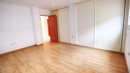 Ático Dúplex en Marbella Centro | Junto al Paseo Marítimo con Posibilidad de Dividir en 2 Apartamentos