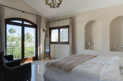 Villa de estilo andaluz en el Rosario