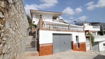Apartamento en planta baja de una villa