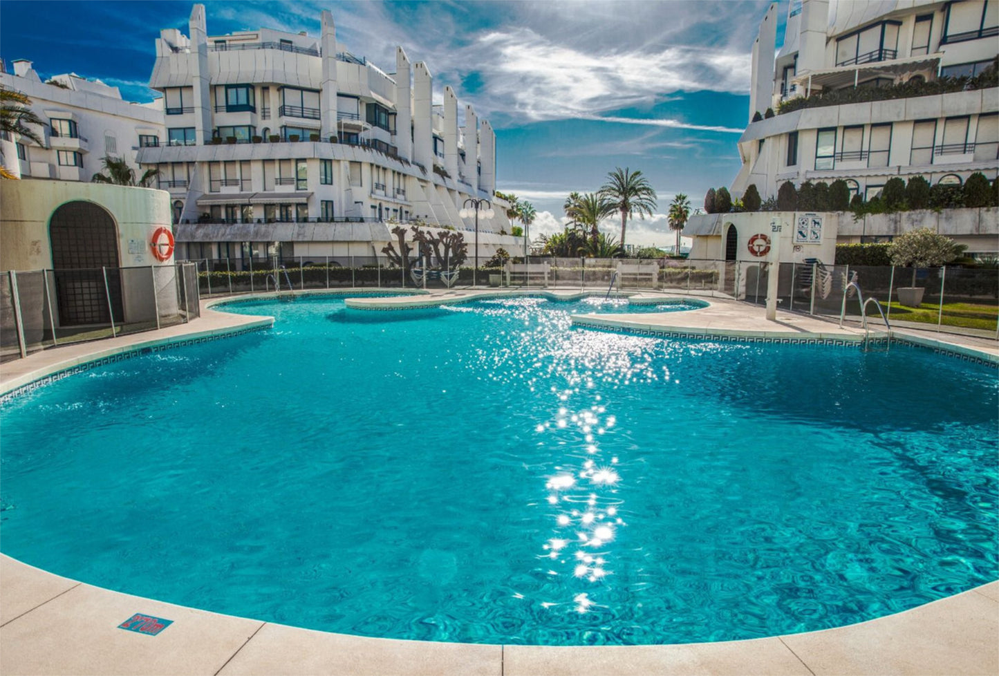 Dúplex en segunda línea de playa en el centro de Marbella