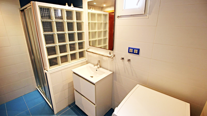 Ático Dúplex en Marbella Centro | Junto al Paseo Marítimo con Posibilidad de Dividir en 2 Apartamentos