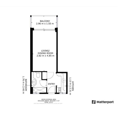 Estudio con Vistas al Mar en Primera Línea de Playa en Marbella – Ideal para Inversión
