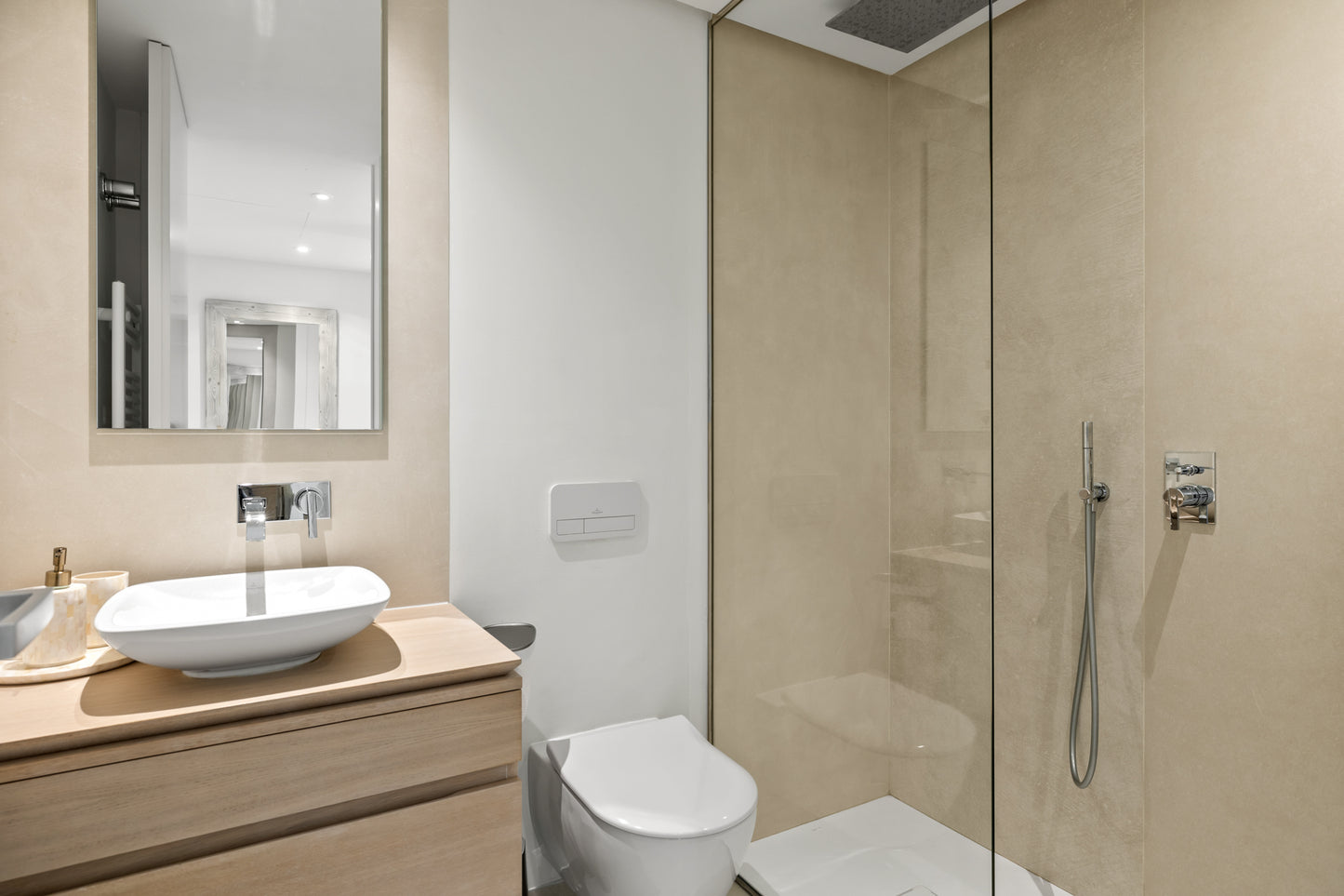 Impresionante apartamento de 7 habitaciones