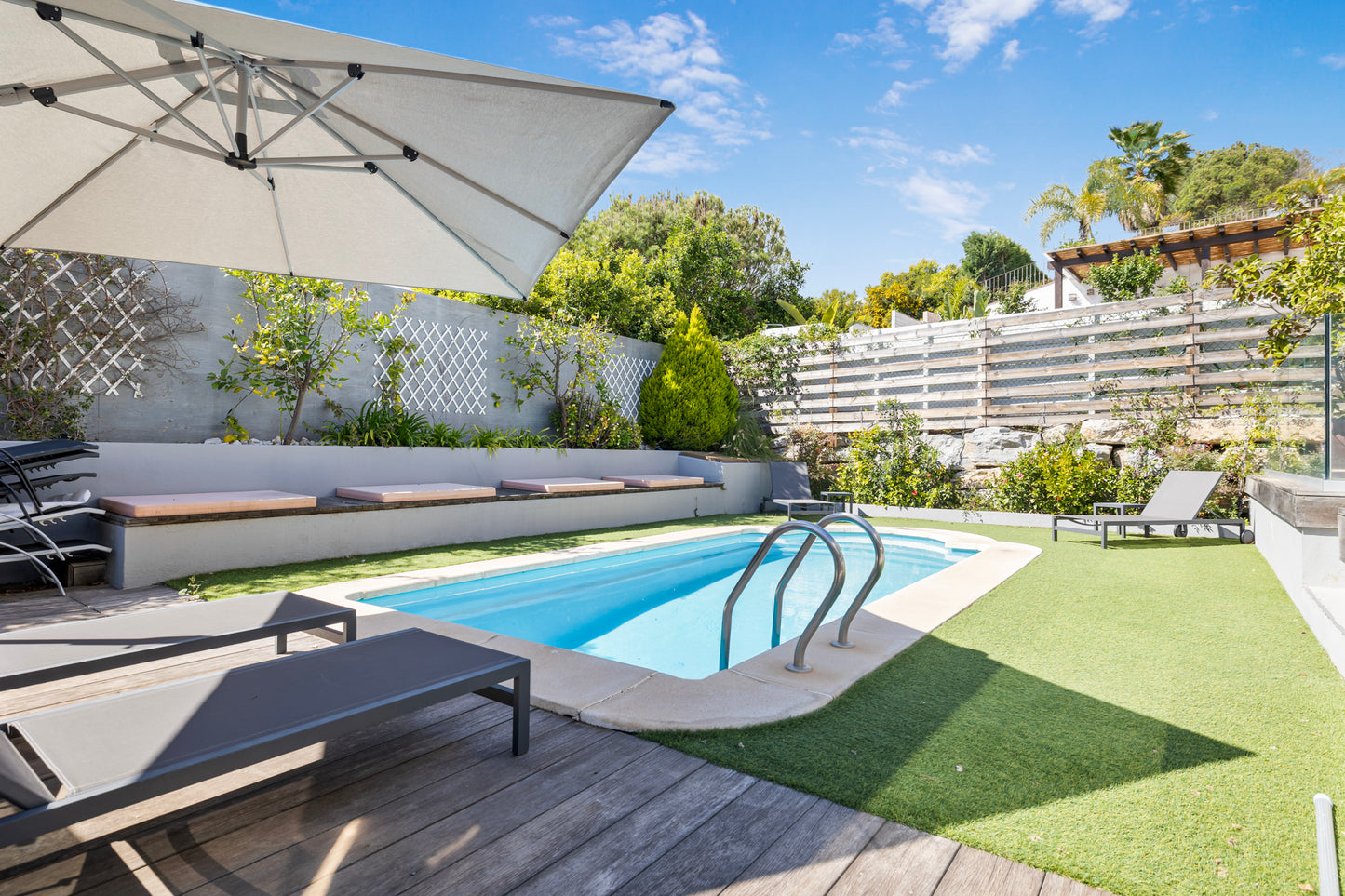 Adosada de 5 habitaciones con piscina privada
