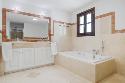 Adosada de 5 habitaciones con piscina privada