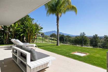 Villa contemporánea situada en la prestigiosa urbanización La Alquería, Benahavís.