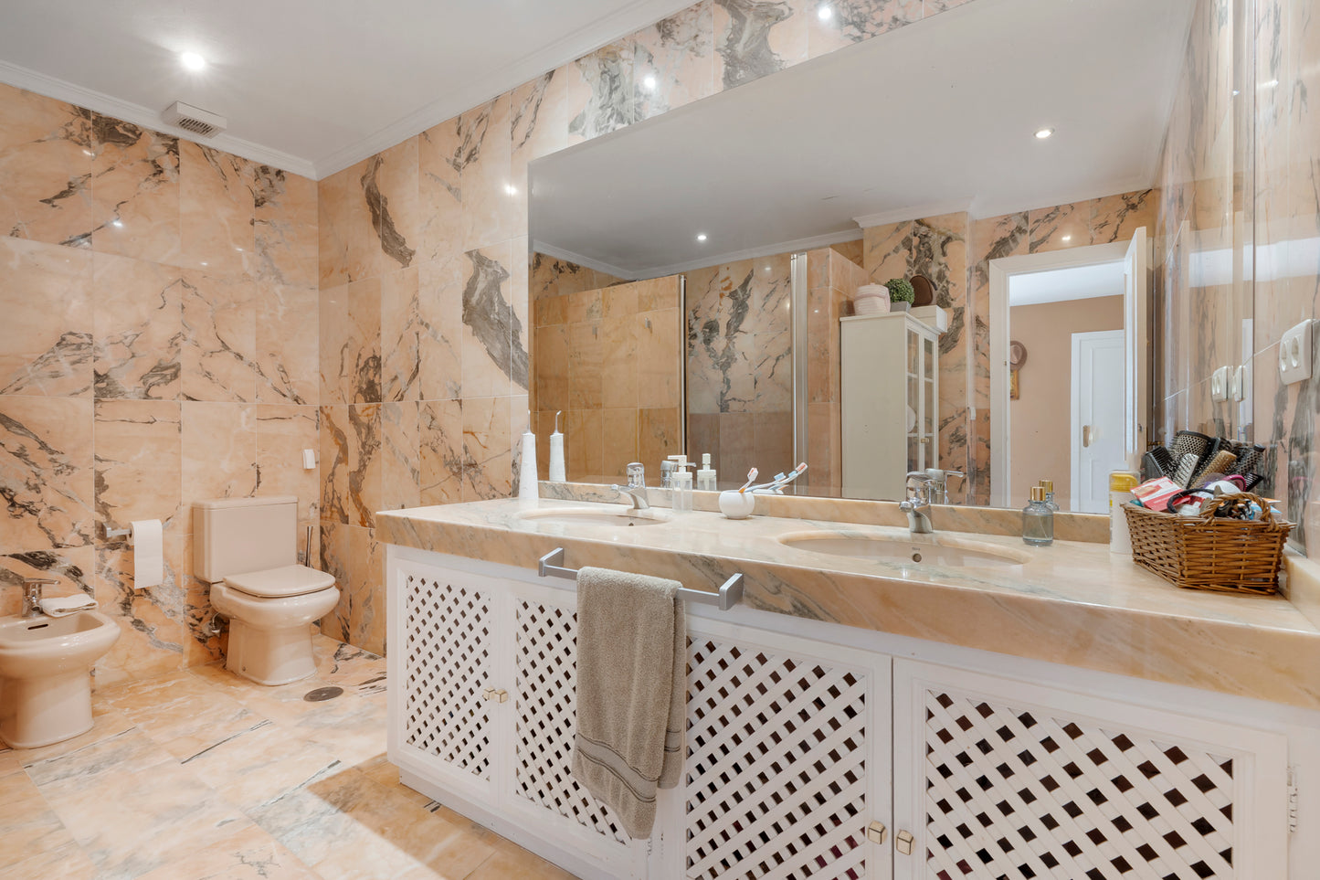 Apartamento en Nueva Andalucía a pocos metros andando a Puerto Banús