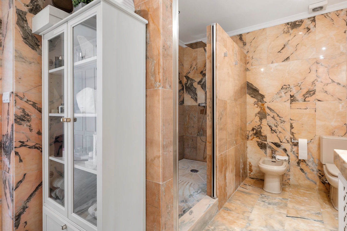 Apartamento en Nueva Andalucía a pocos metros andando a Puerto Banús