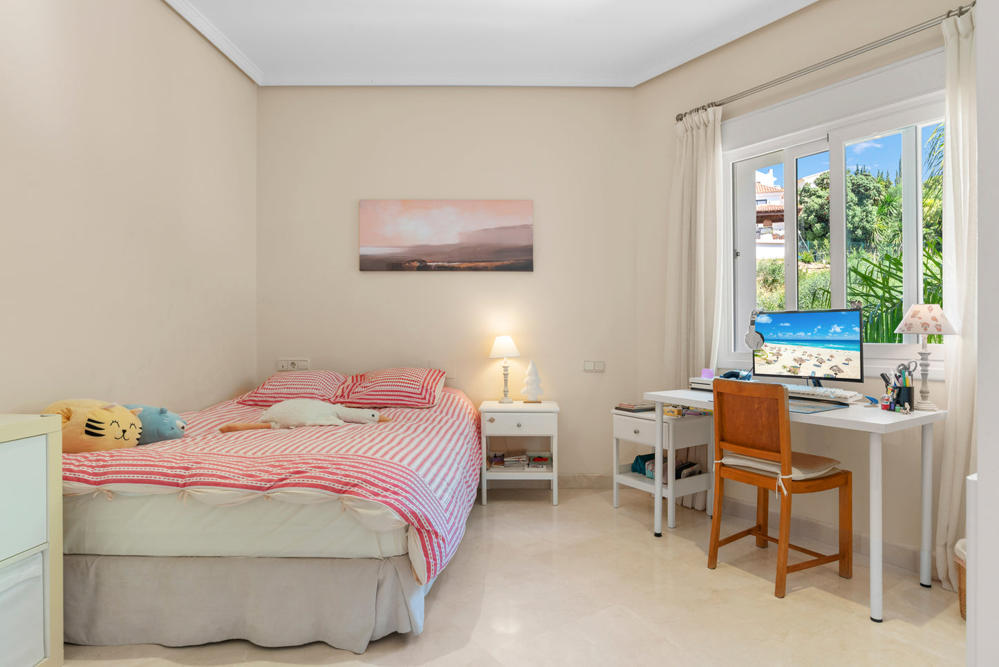 Villa en el Paraiso Alto