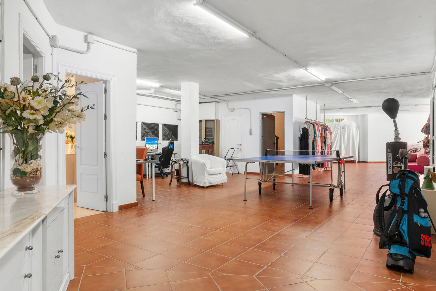 Villa en el Paraiso Alto