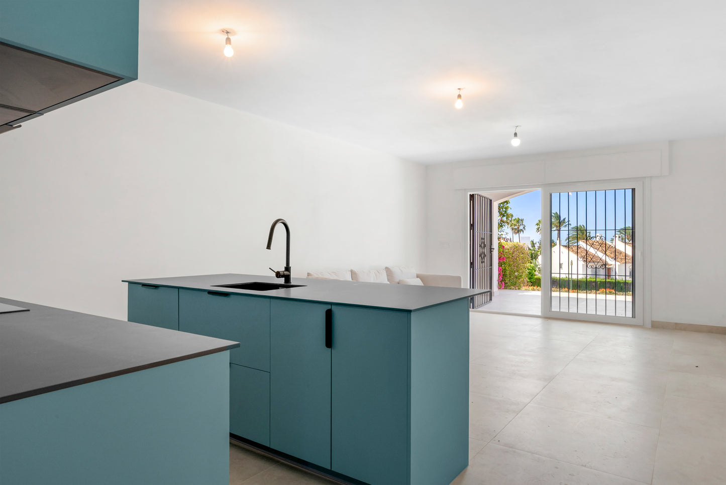Apartamento renovado en Nueva Andalucía