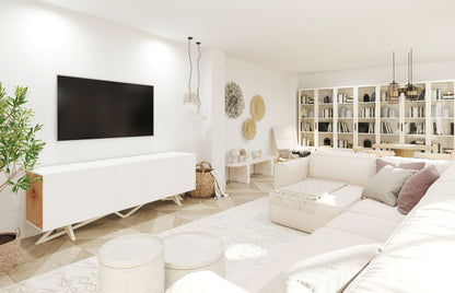 Villa en Río Real, Marbella Este | Proyecto de Reforma cerca de Golf y Playa