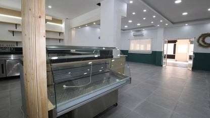 Oportunidad de inversión: local totalmente equipado en zona peatonal de Marbella