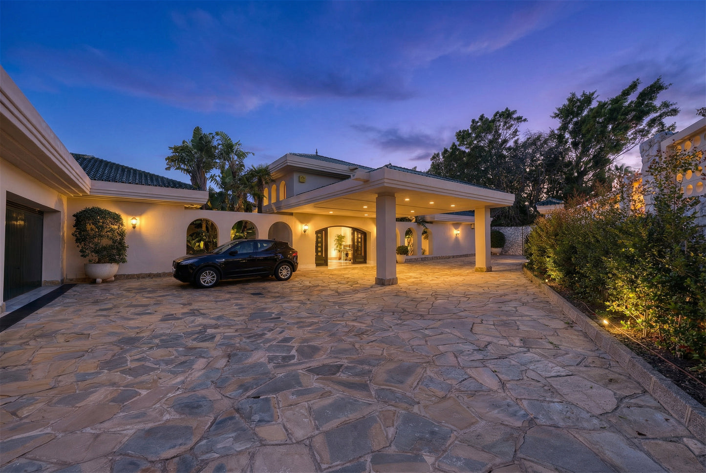 Impresionante villa con vistas al mar