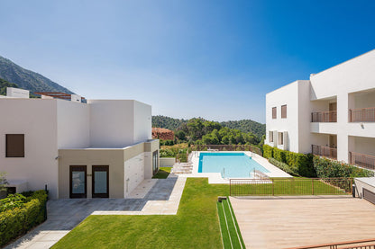 Exclusivo ático cerca de Puerto Banús