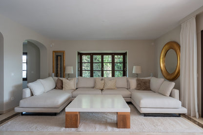 Villa de estilo andaluz en el Rosario