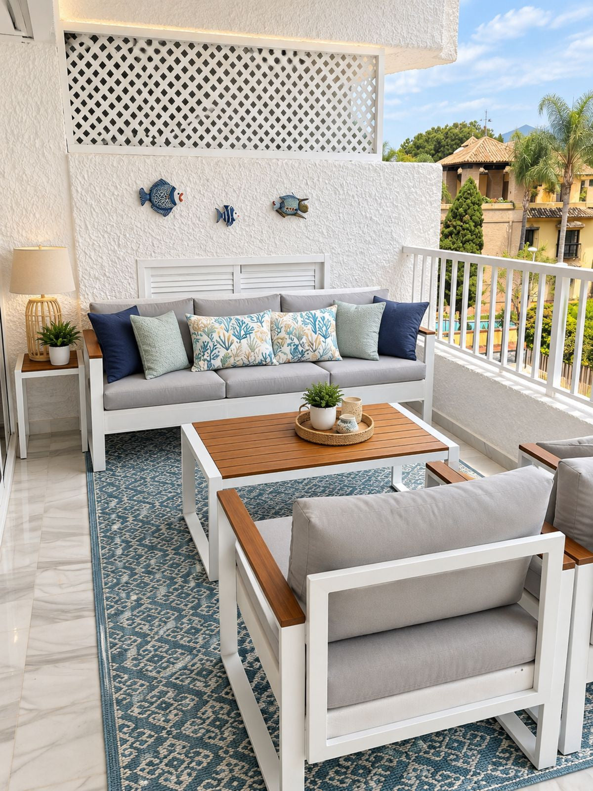 Apartamento reformado con terraza y licencia turística en Marbella | Alta rentabilidad