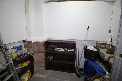 Oportunidad de inversión: local totalmente equipado en zona peatonal de Marbella