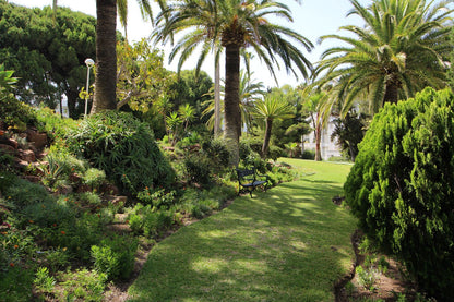 Apartamento de lujo en venta en Río Real, Marbella – 3 dormitorios, vistas al mar, garaje y zonas comunes exclusivas