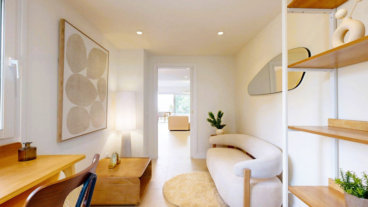 Magnífico apartamento a tan solo 3 km del centro de Marbella y a escasos metros del mar.