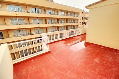 Ático Dúplex en Marbella Centro | Junto al Paseo Marítimo con Posibilidad de Dividir en 2 Apartamentos