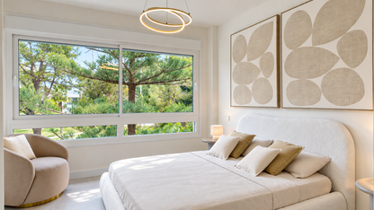 Magnífico apartamento a tan solo 3 km del centro de Marbella y a escasos metros del mar.
