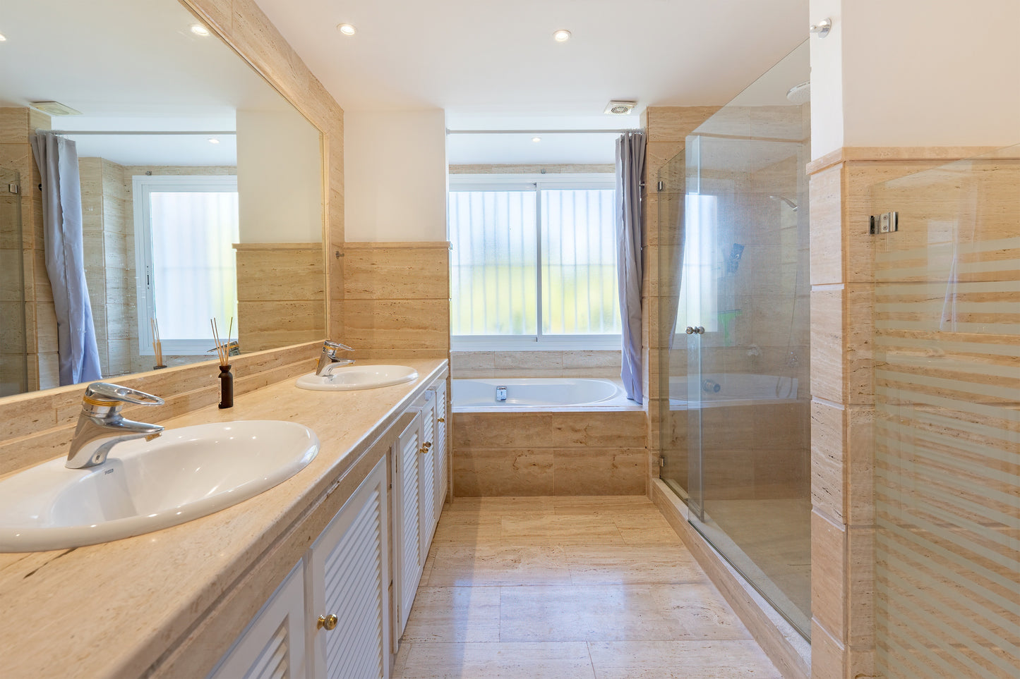 Apartamento en Albatros Hills