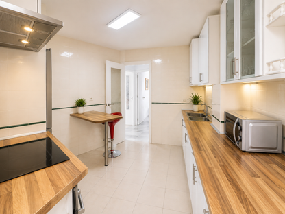 Apartamento con vistas al mar, 4 habitaciones y garaje