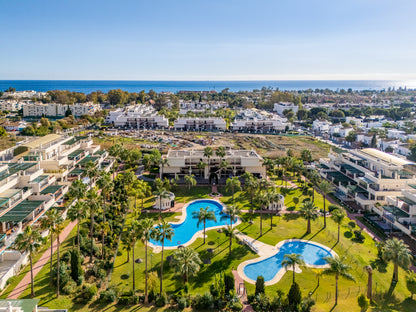Apartamento Totalmente Reformado en Lorcrimar, Nueva Andalucía.