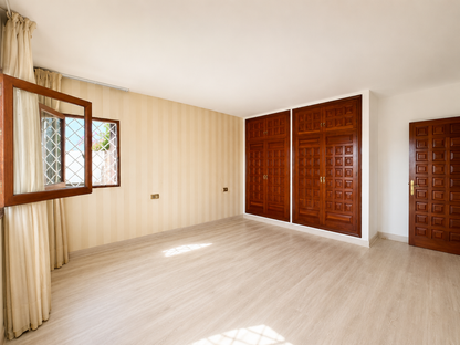Villa Exclusiva en Río Real – Los Monteros, Marbella | STAND INMOBILIARIO