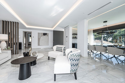 Moderna villa de lujo en el centro de Marbella, ubicada en la exclusiva zona residencial de La Merced. PROPIEDAD EN EXCLUSIVA.