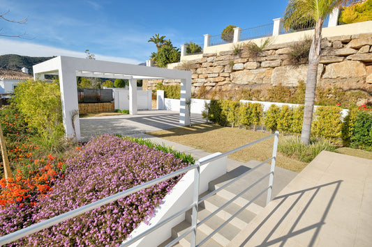 Exclusiva villa de obra nueva junto al campo de golf en Puerto del Capitán