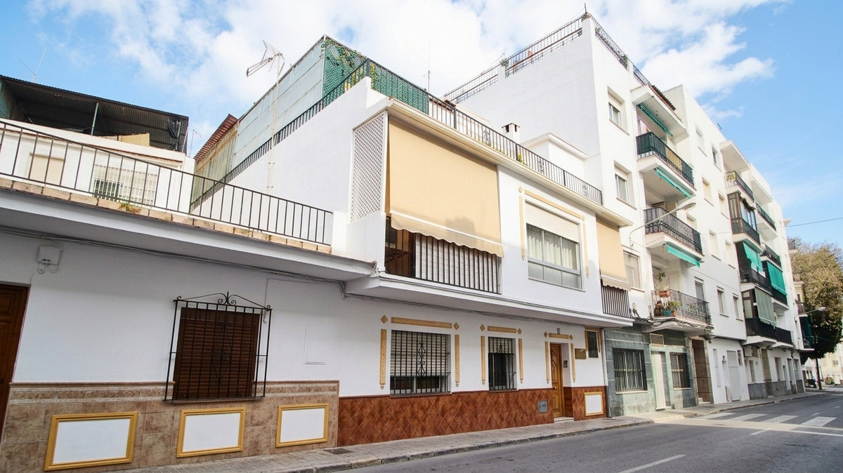Edificio en San Pedro de Alcántara