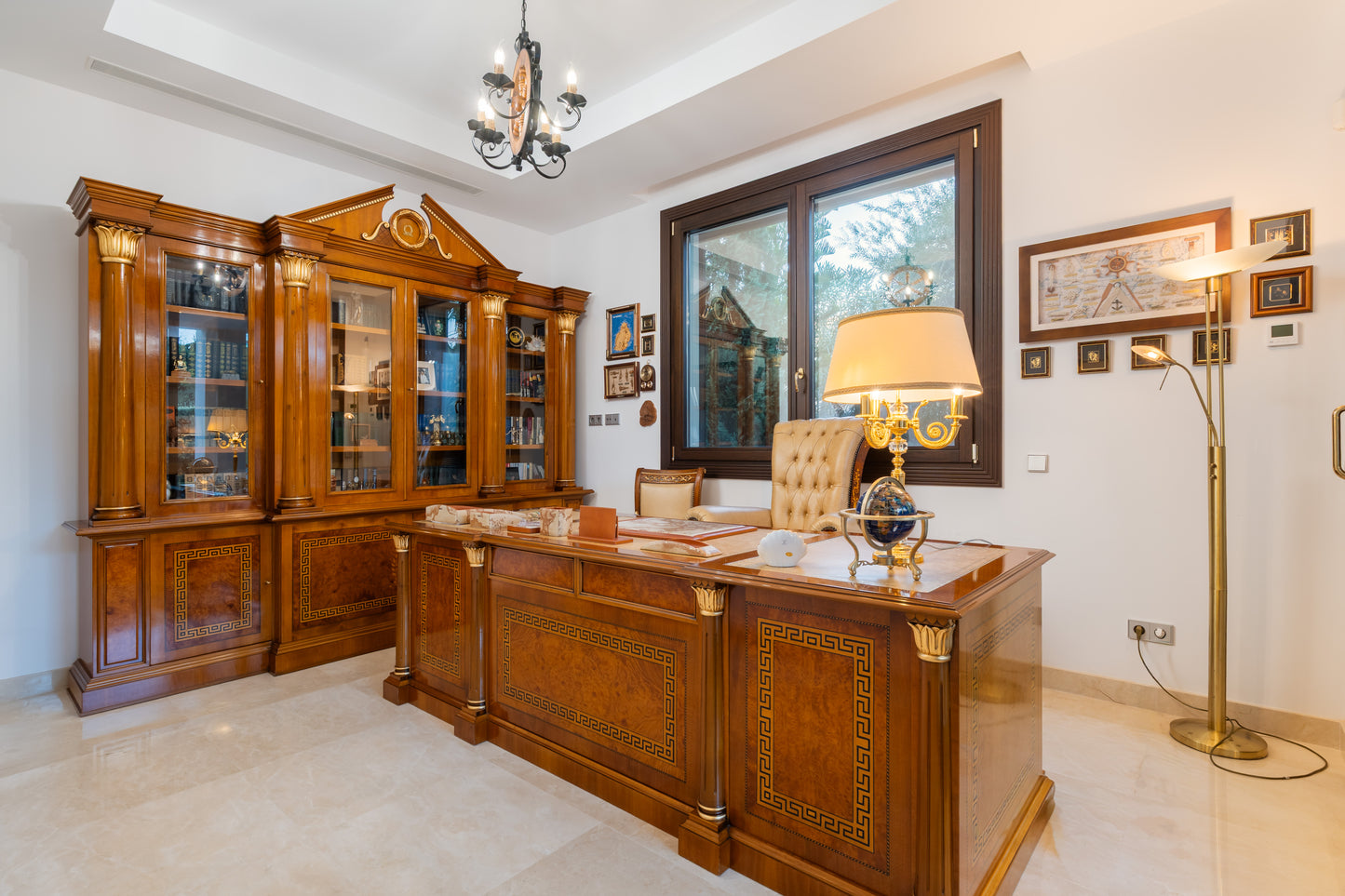 Villa en urbanización Casasola junto a Guadalmina Baja