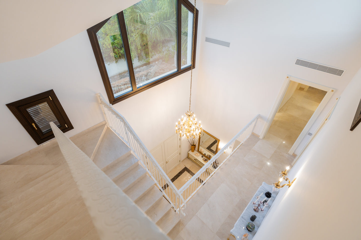 Villa en urbanización Casasola junto a Guadalmina Baja