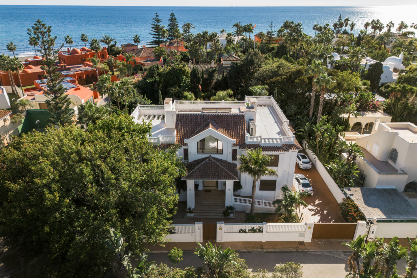 Villa en urbanización Casasola junto a Guadalmina Baja