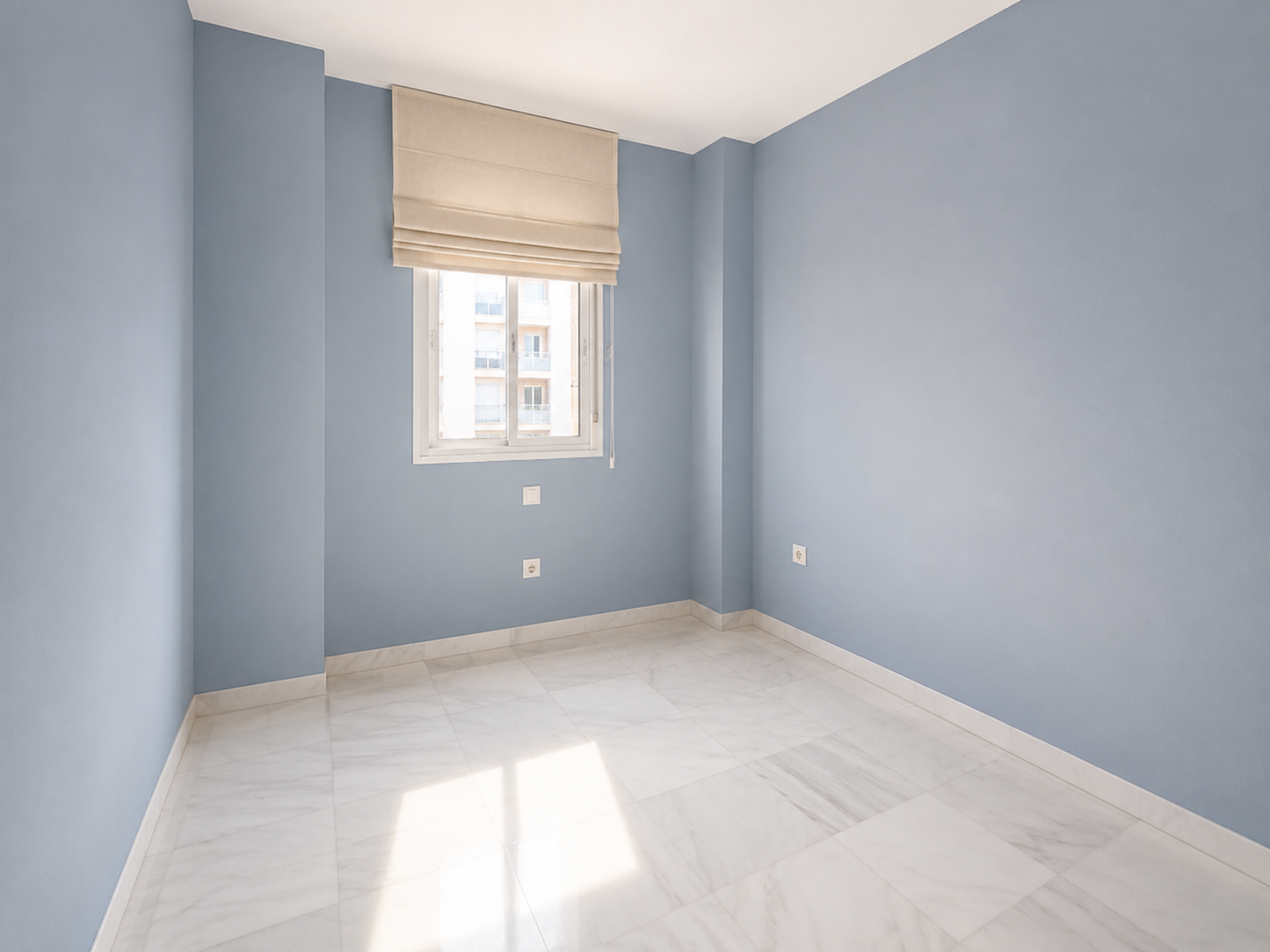 Apartamento con vistas al mar, 4 habitaciones y garaje