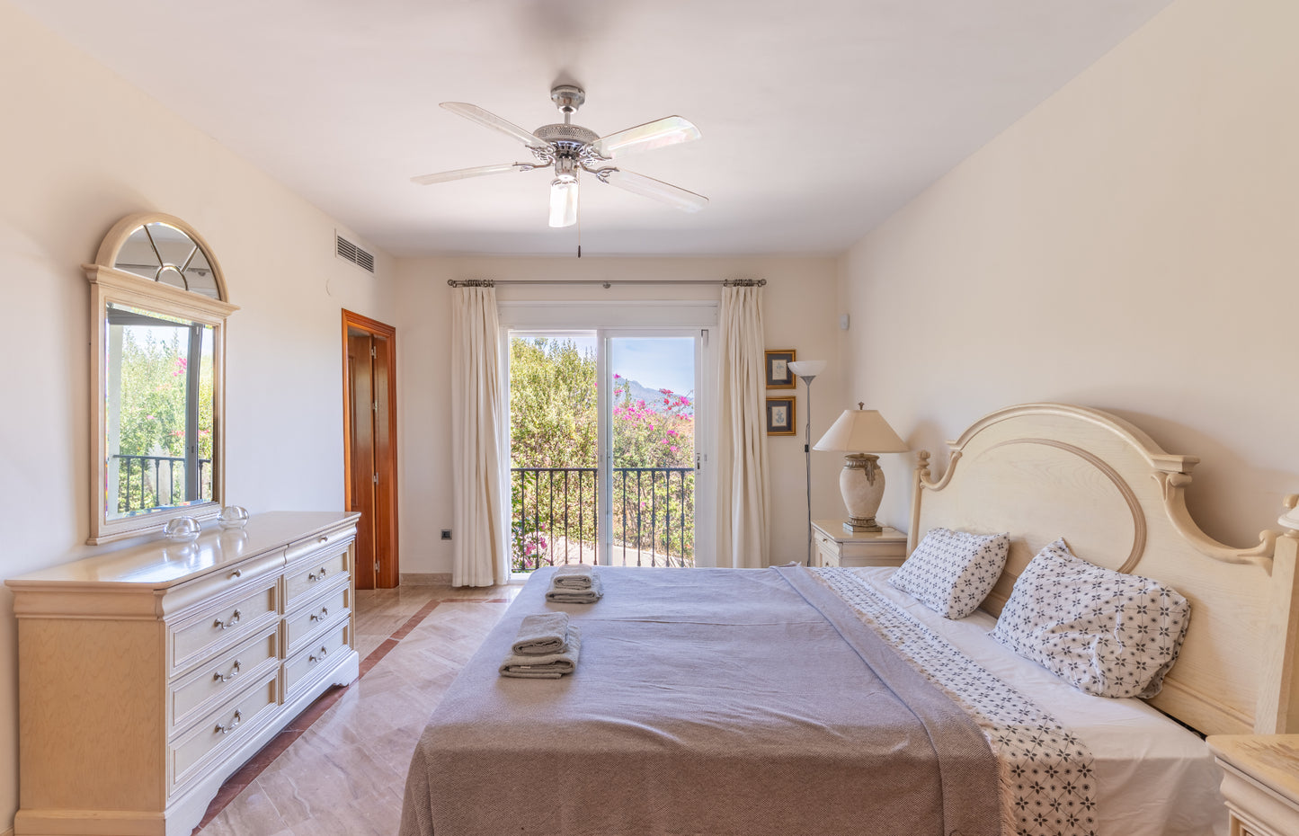Villa en Puerto Almendro junto al campo de golf