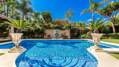 Villa de estilo andaluz en Nueva Andalucía