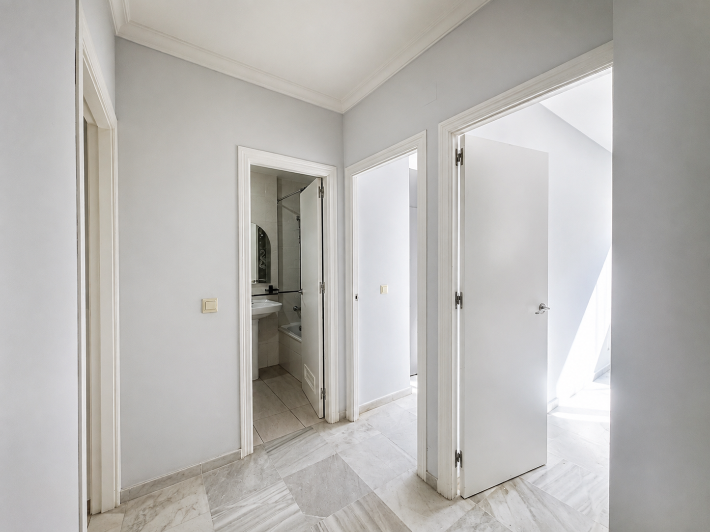 Apartamento con vistas al mar, 4 habitaciones y garaje