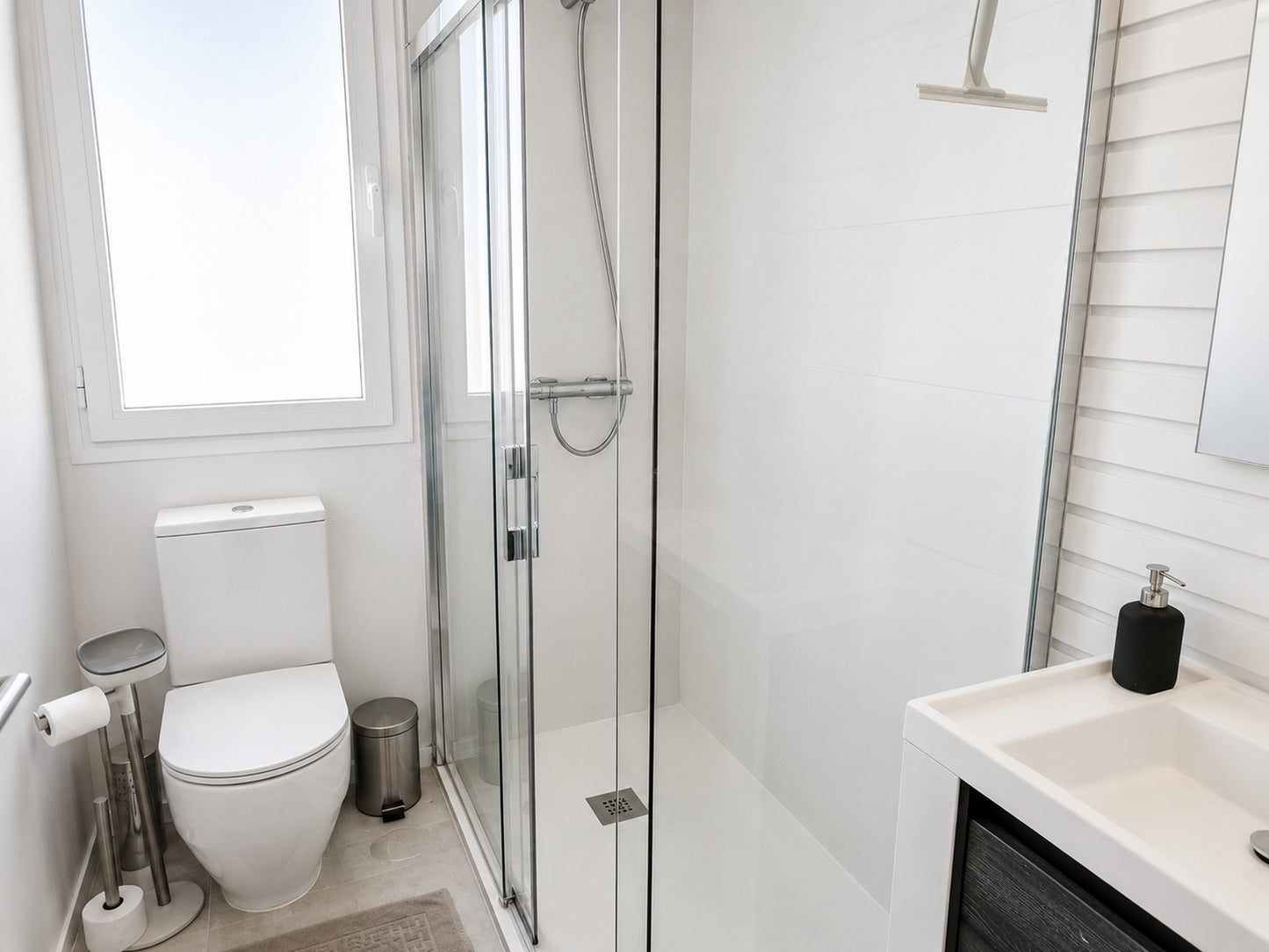 Exclusivo ático con piscina privada y vistas panorámicas al mar en La Cala de Mijas