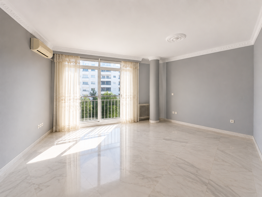 Apartamento con vistas al mar, 4 habitaciones y garaje