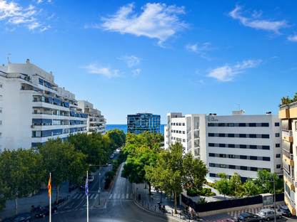 Apartamento con vistas al mar, 4 habitaciones y garaje