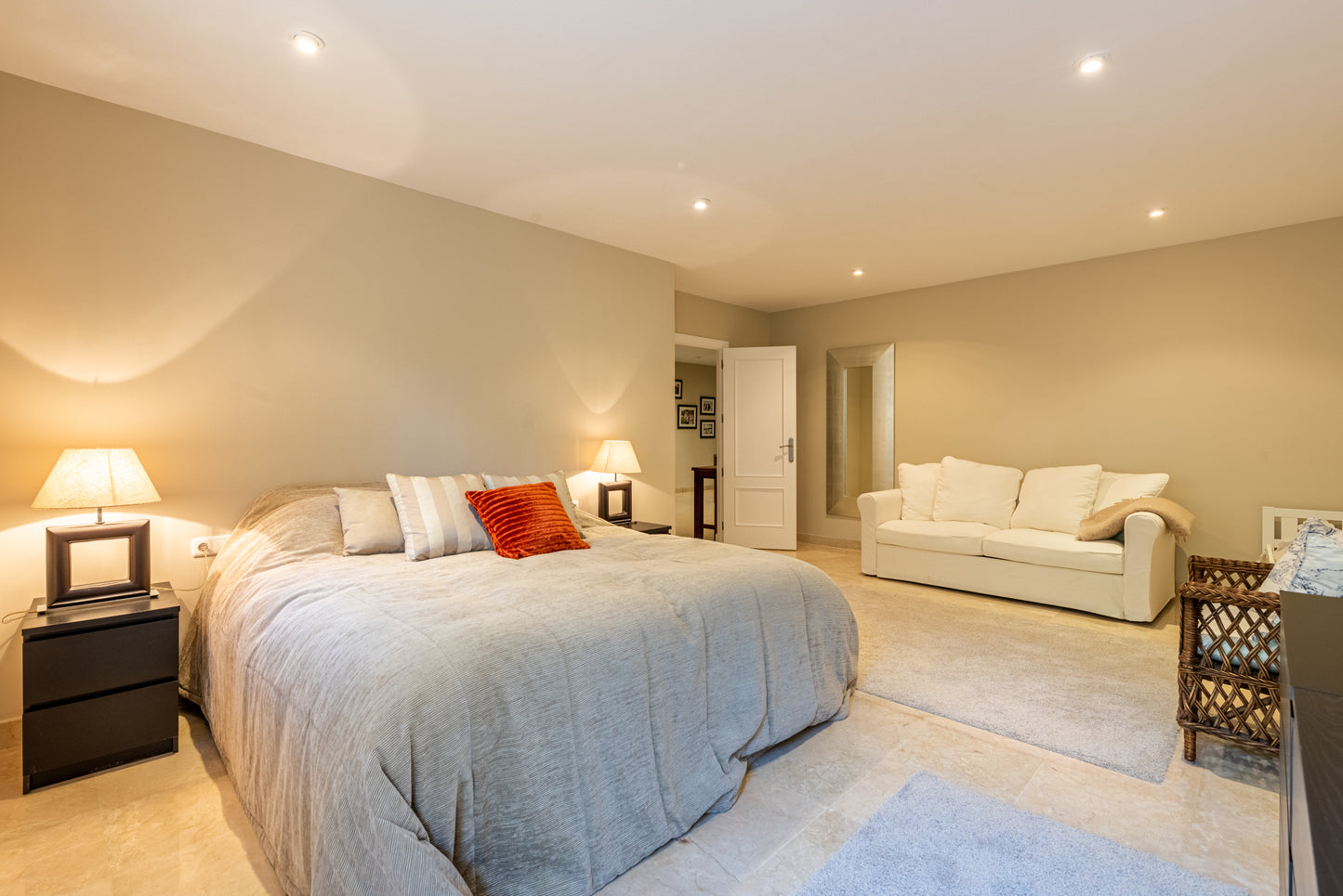 Villa de arquitectura clásica andaluza