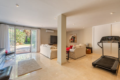 Villa de arquitectura clásica andaluza